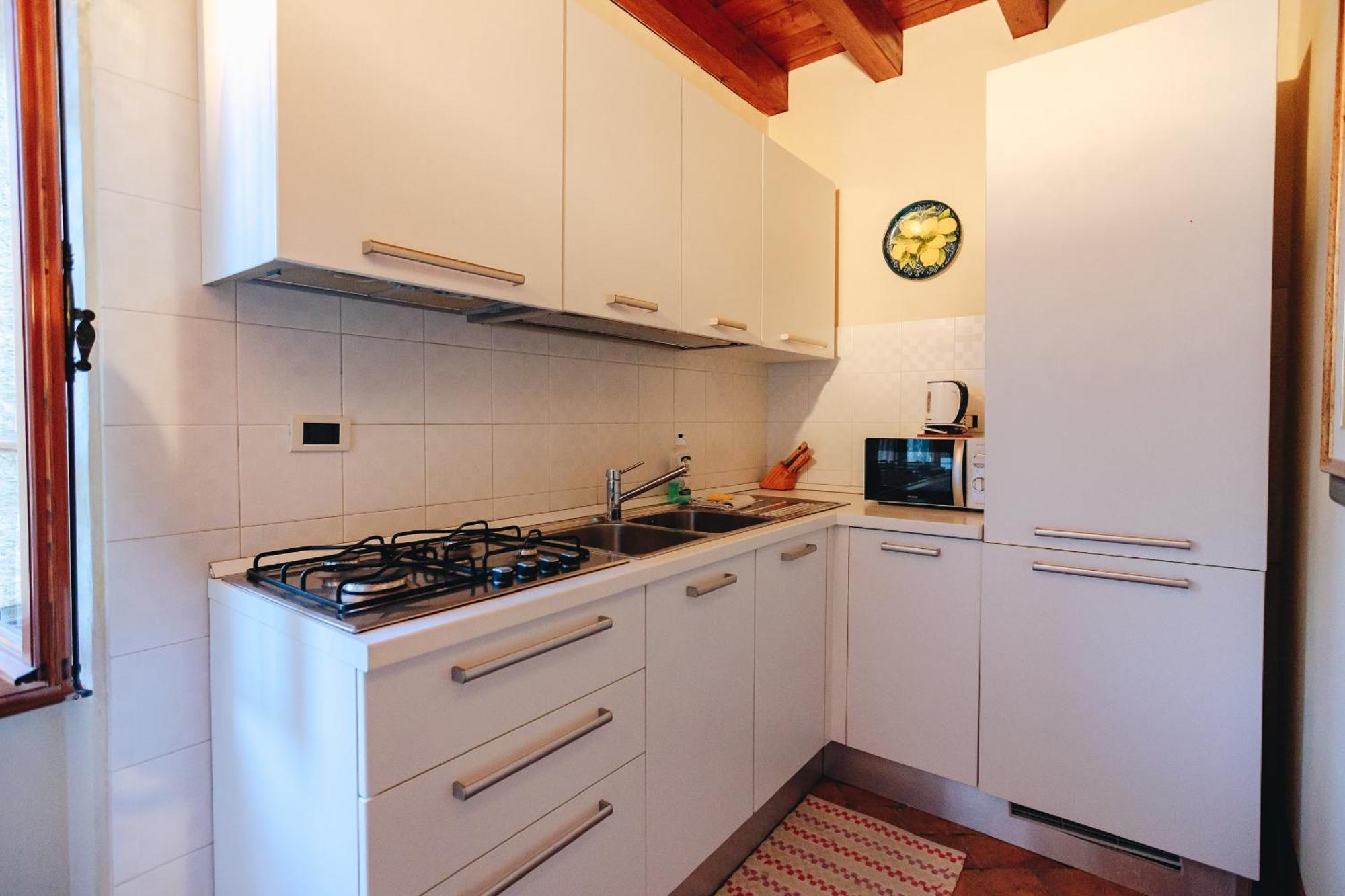 La Dimora Nel Castello Appartement Castellaro  Buitenkant foto